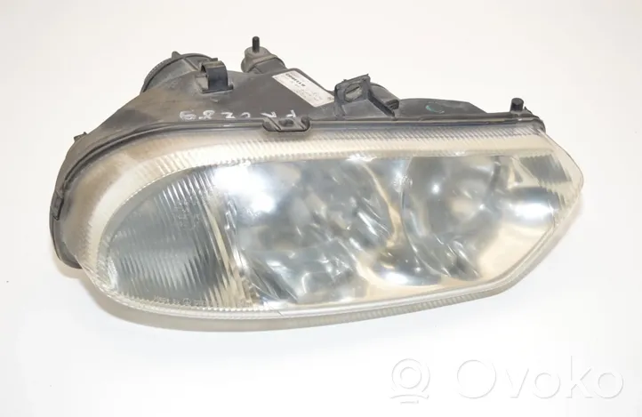 Alfa Romeo 156 Lampa przednia 60620134