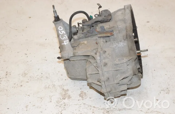 Renault Laguna II Manual 6 speed gearbox 8200737540