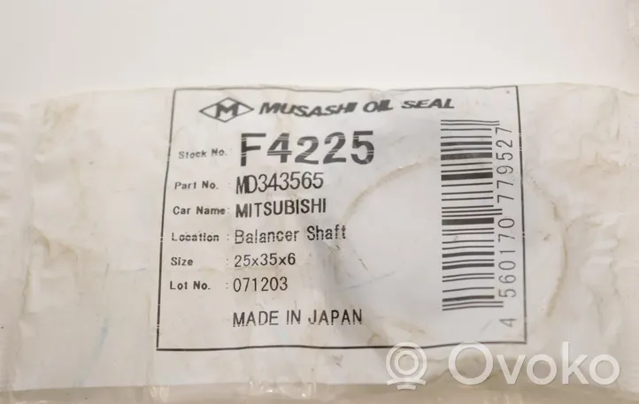 Mitsubishi Lancer Cinghia di distribuzione MD133317