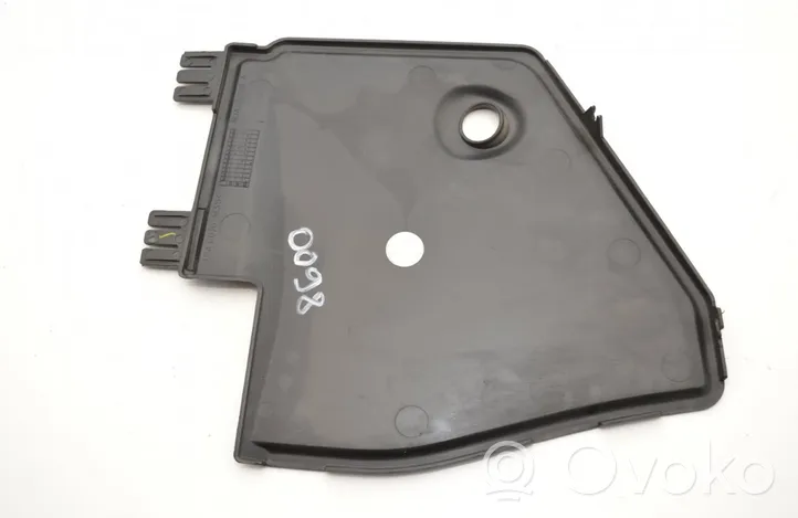 Jaguar XK8 - XKR Engine cover (trim) NJA3978A