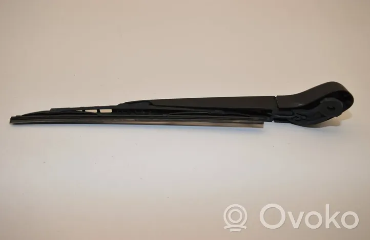 Volvo S40 Braccio della spazzola tergicristallo posteriore 30784289