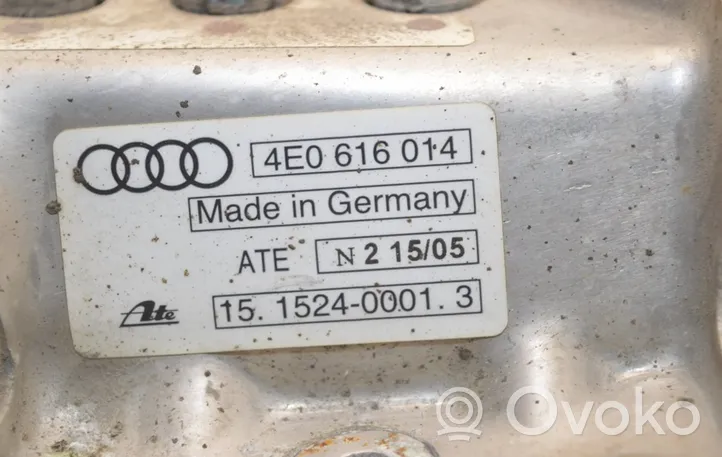 Audi A8 S8 D3 4E Ilmavaimennuksen venttiiliyksikkö 15.1524-0001.3