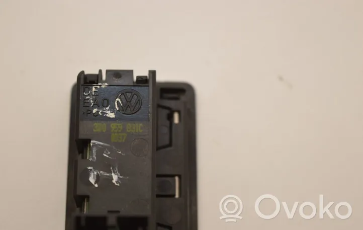 Audi Q7 4L Tailgate opening switch 