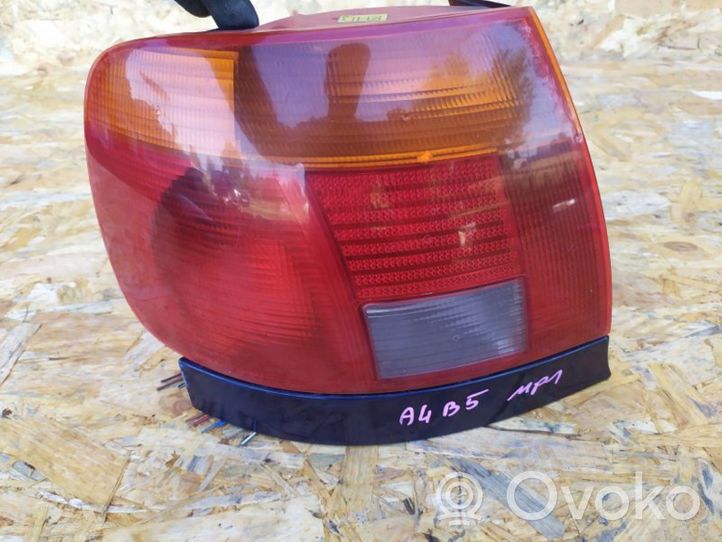 Audi RS2 Lampa tylna 