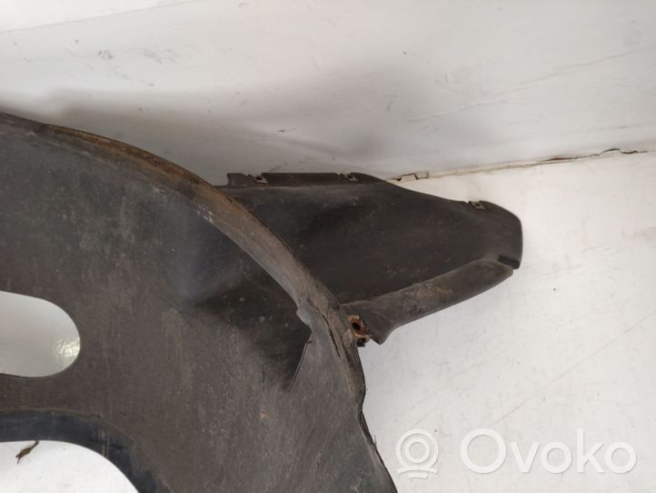 Volkswagen Golf V Rivestimento paraspruzzi passaruota anteriore 1K0805911