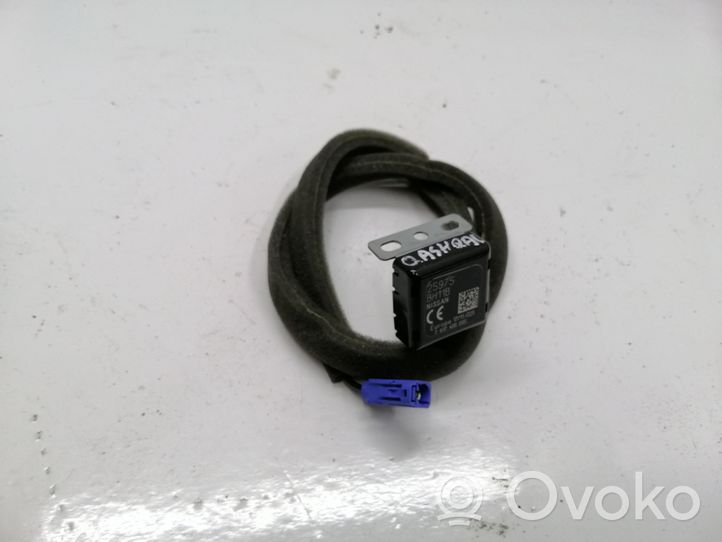 Nissan Qashqai+2 Antenne GPS 25975BH11B