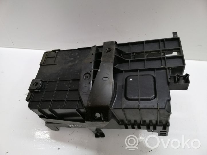 Opel Astra J Vassoio scatola della batteria 13346249