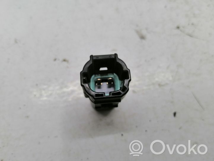 Nissan Qashqai Außentemperatursensor T1026196C