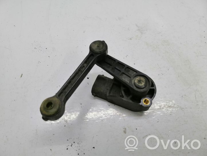 Audi Q7 4L Ajovalon korkeusanturi 7L0616571D