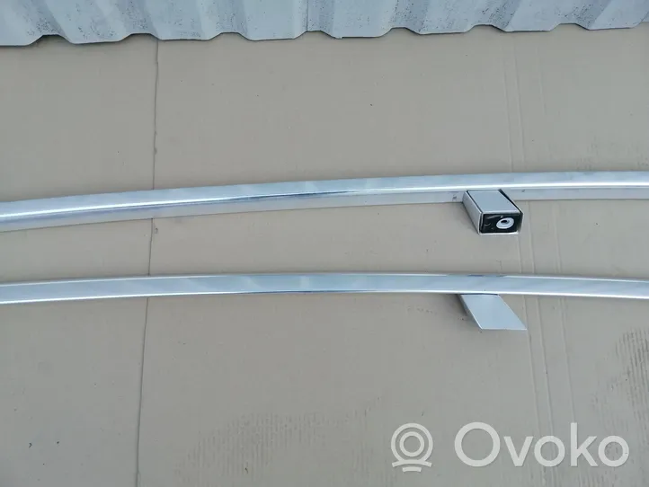 Volkswagen Golf VI Roof bar rail 