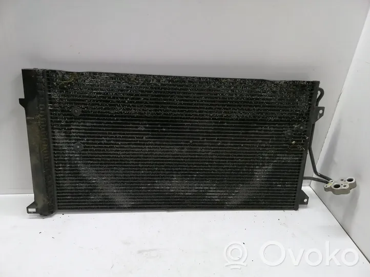 Audi Q7 4L Radiateur condenseur de climatisation 7L0820411G