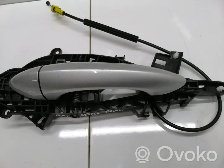 Opel Astra K Klamka zewnętrzna drzwi przednich 13506034