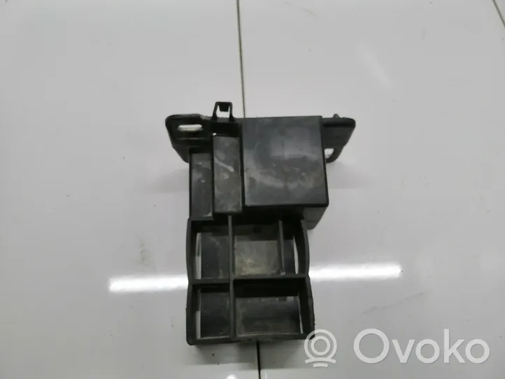 Renault Captur Belka zderzaka przedniego 620920254R