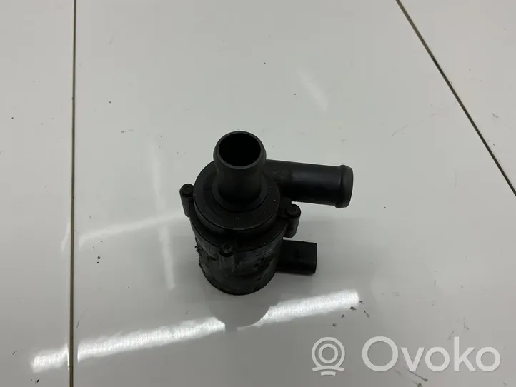 Volkswagen PASSAT B6 Electric auxiliary coolant/water pump 1K0965561J