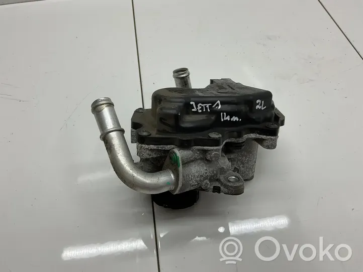 Volkswagen Jetta VI Zawór EGR 04L131501N