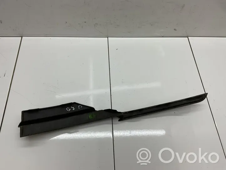 Volkswagen Golf VII Grille inférieure de pare-chocs avant 5G0853666L