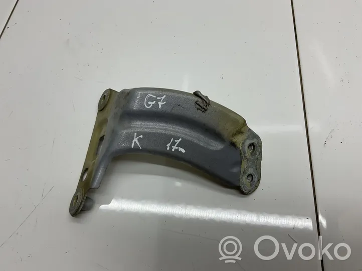 Volkswagen Golf VII Supporto di montaggio del parafango 5G0821135C