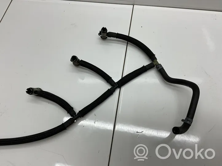 Volkswagen Golf VII Fuel return line/hose 