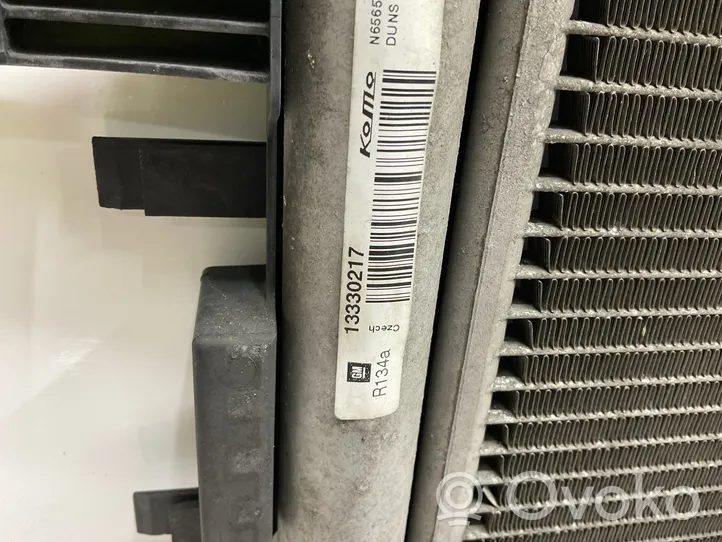 Opel Insignia A Oro kondicionieriaus radiatorius aušinimo 13330217
