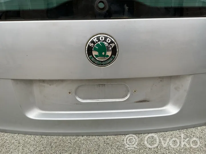 Skoda Yeti (5L) Tylna klapa bagażnika 