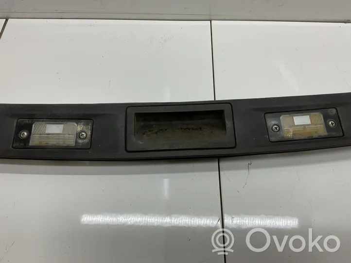 Volkswagen Tiguan Bagāžnieka numura zīmes apgaismojuma līste 5N0827287A