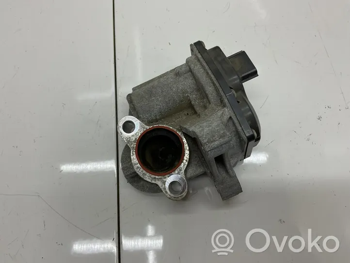 Nissan X-Trail T32 EGR valve 147102408R