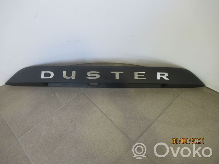 Dacia Duster Trunk door license plate light bar 848101807R