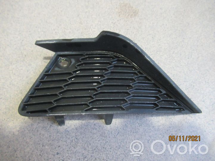 Citroen C5 Mascherina/griglia fendinebbia anteriore 9682247177