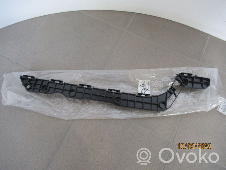 Toyota Land Cruiser (J200) Traversa di supporto paraurti posteriore 