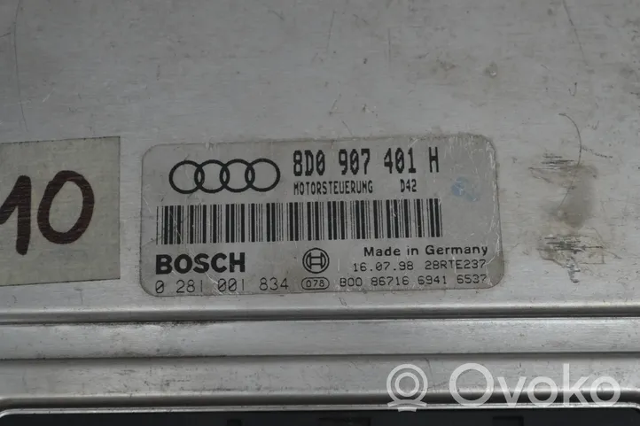 Audi A4 S4 B5 8D Sterownik / Moduł ECU 8D0907401H