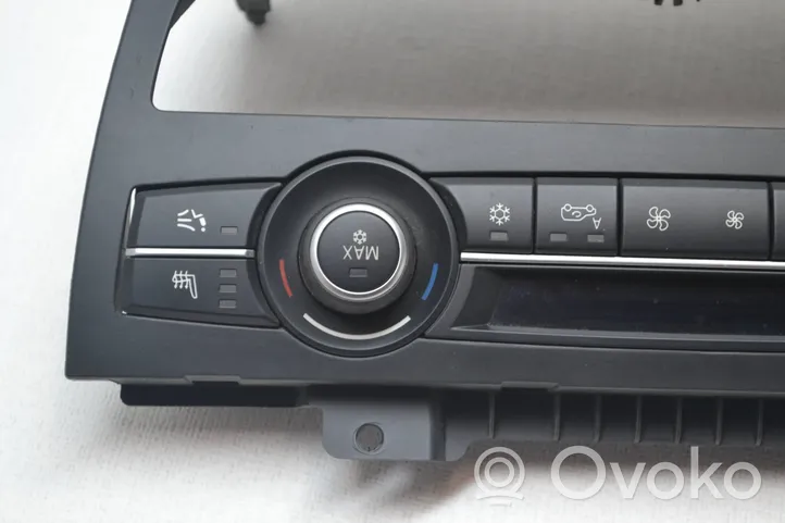 BMW X5 E70 Panel klimatyzacji / Ogrzewania SW530255