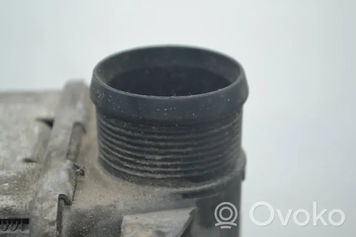 Audi A4 S4 B6 8E 8H Chłodnica powietrza doładowującego / Intercooler 8E0145806L