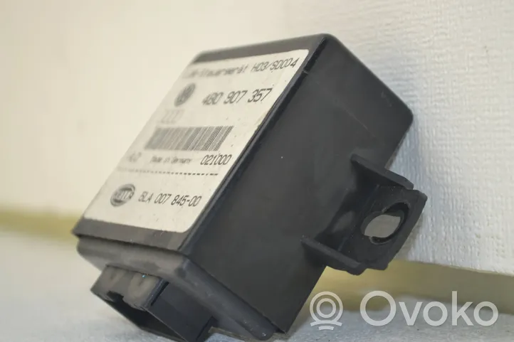 Audi A4 S4 B5 8D Modulo luce LCM 4B0907357