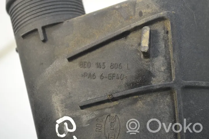 Audi A4 S4 B7 8E 8H Välijäähdyttimen jäähdytin 8E0145806L