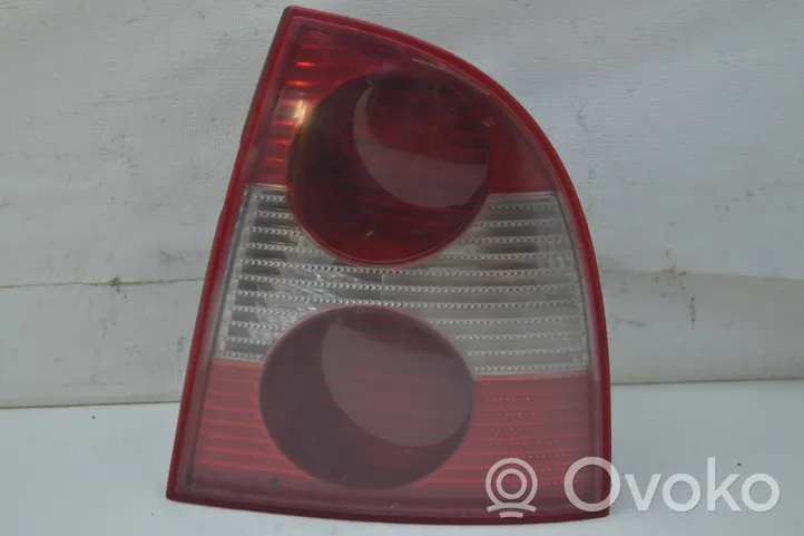 Volkswagen PASSAT B6 Lampa tylna 3B5945096AE