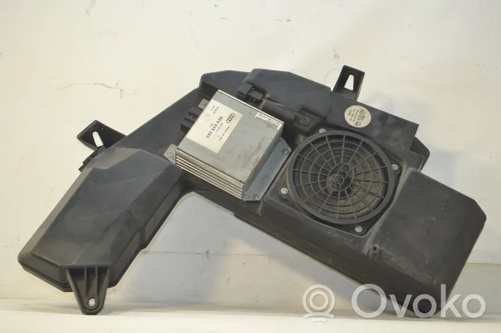 Audi A4 S4 B7 8E 8H Subwoofer altoparlante 8E9035382