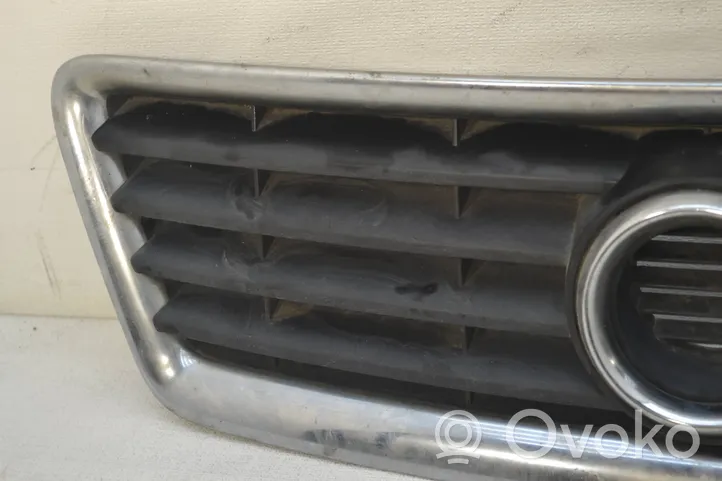 Audi A6 Allroad C5 Grille de calandre avant 4Z7853651