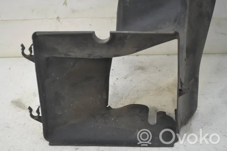 Audi A4 S4 B6 8E 8H Prowadnica powietrza intercoolera 8E0117335C