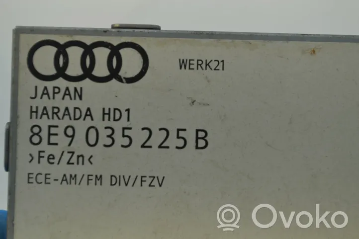 Audi A4 S4 B7 8E 8H Module unité de contrôle d'antenne 8E9035225B