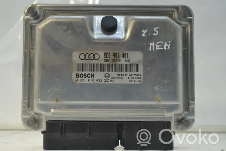Audi A4 S4 B7 8E 8H Variklio valdymo blokas 8E0907401