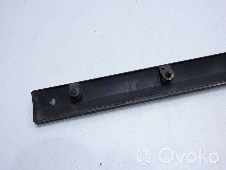 Volvo V50 Moulure de porte avant 30661447