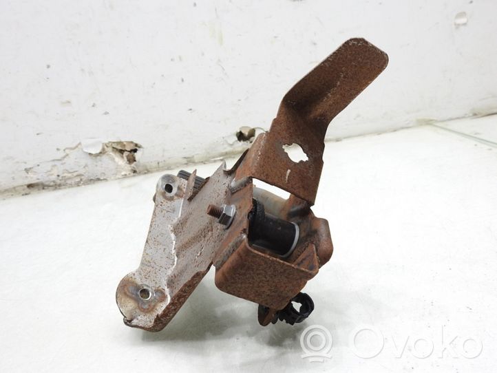 Dacia Dokker Clutch pedal 465031703R