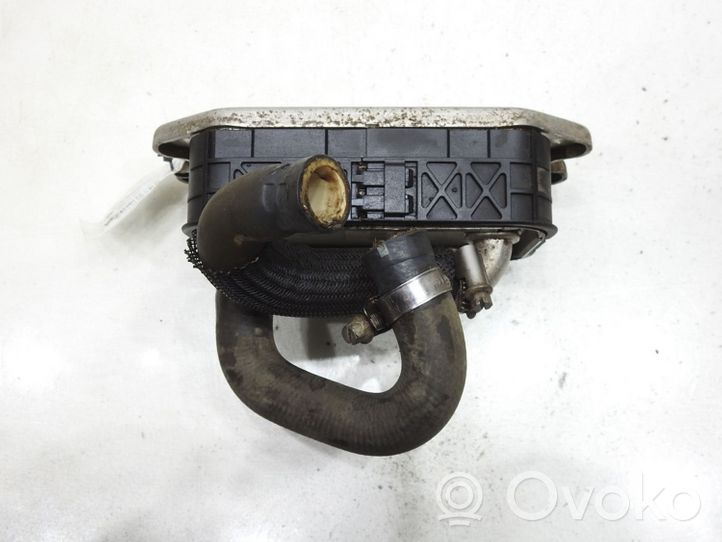 Ford S-MAX Radiatore dell’olio del motore 30751911