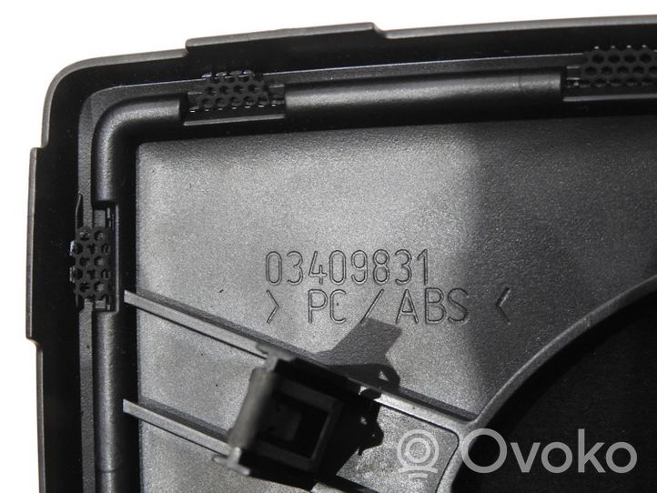 Volvo XC90 Grilles/couvercle de haut-parleur latéral 03409831