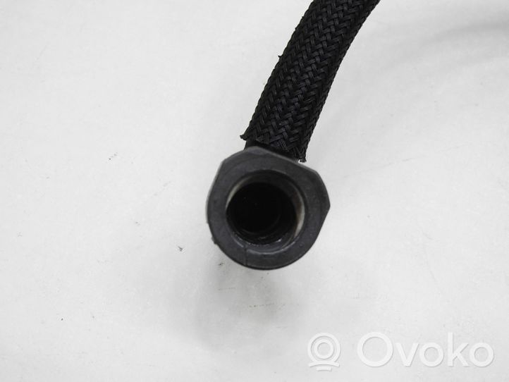 Peugeot 307 Tuyau d'alimentation conduite de carburant 