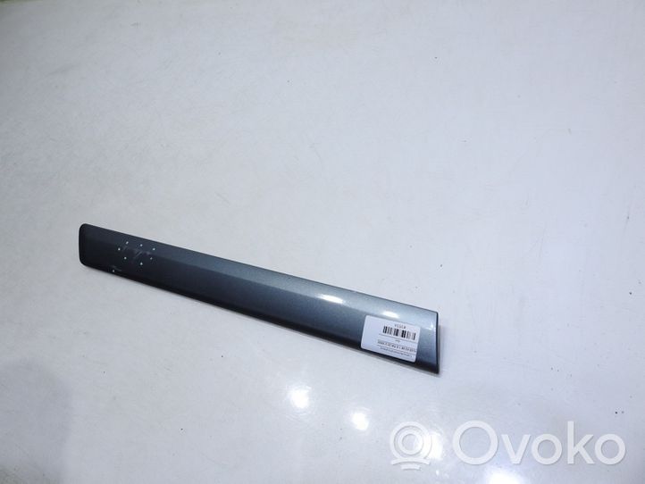 Audi A3 S3 8P Rivestimento passaruota posteriore 8P3853984D