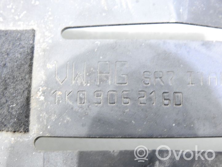 Skoda Octavia Mk2 (1Z) Inne części wnętrza samochodu 1K09062160