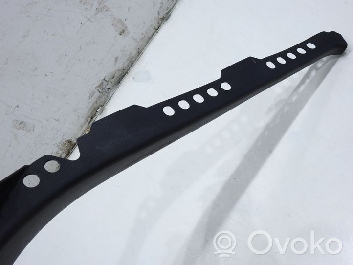 Audi A6 S6 C6 4F Rear sill (body part) 