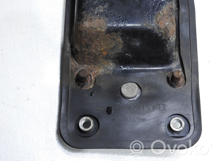 Audi A4 S4 B7 8E 8H Supporto nel bagagliaio/baule 