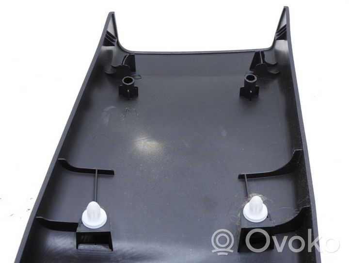 Subaru Outback Altro elemento di rivestimento sottoporta/montante 